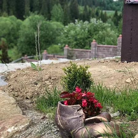 шервуд Apartman *