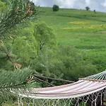 шервуд Apartment *